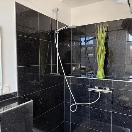 Modernes Am Hafen - Hannah * Bergkamen